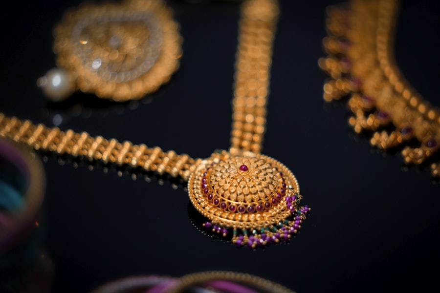 Chain 1 — angle 1 of 1