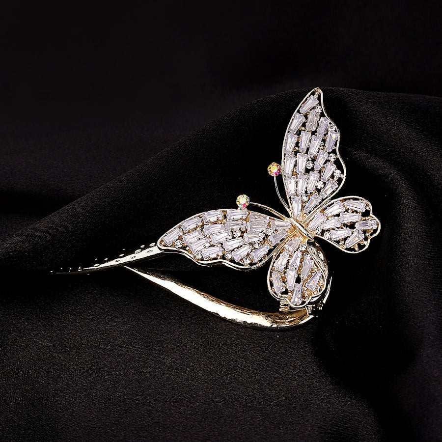 Floral Brooch 2 — angle 1 of 1