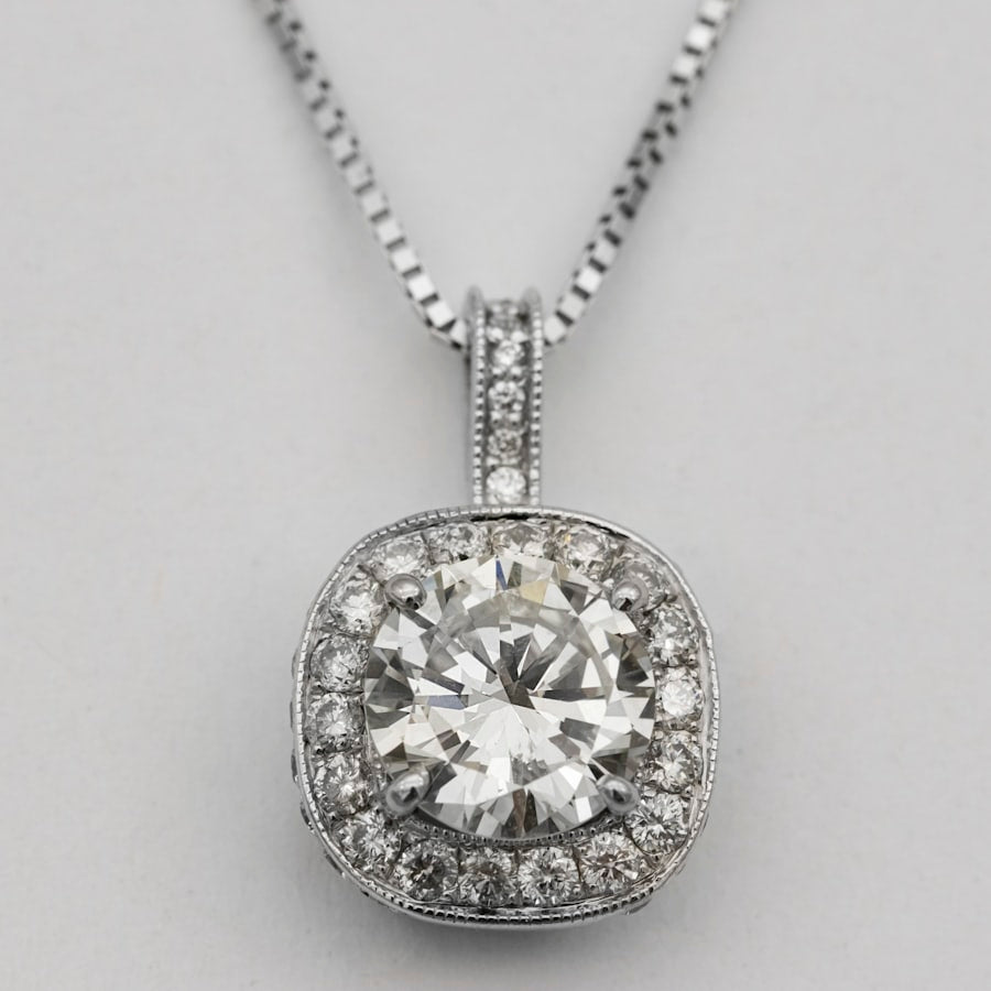Gem Pendant 1 — angle 1 of 1