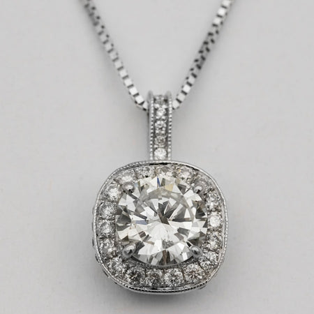 Gem Pendant 1