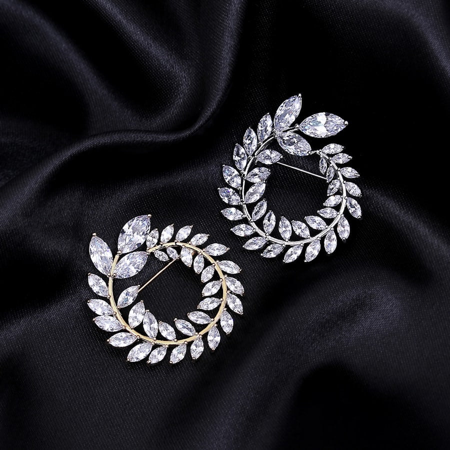 Floral Brooch 1 — angle 1 of 1